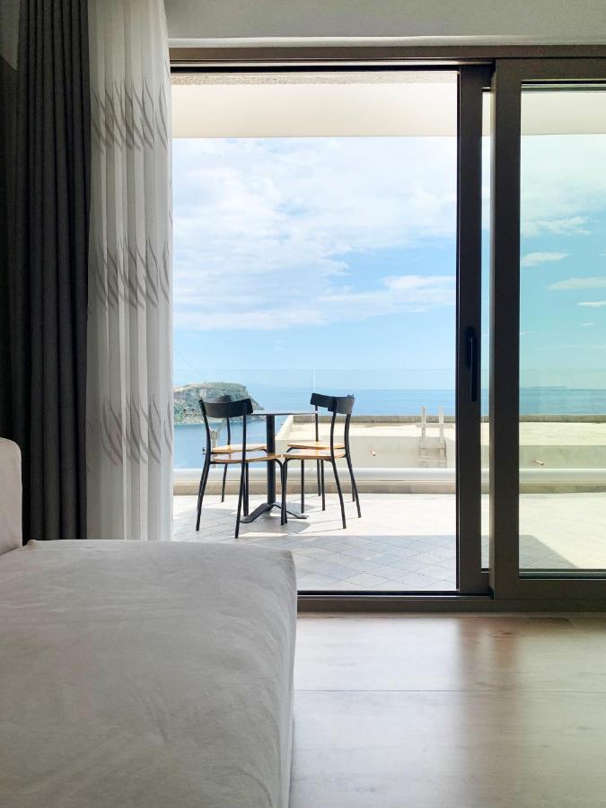 Vila 8 Hotel ฮีมาเรอ ภายนอก รูปภาพ